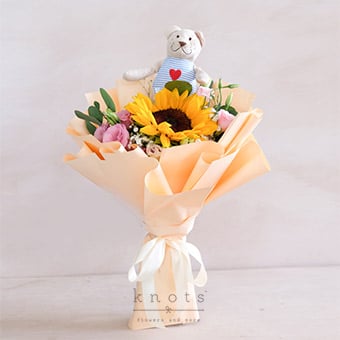 Beary Sweet (Flowers and Cuddly)