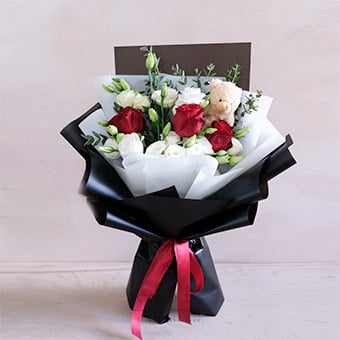 Romantic Cuddle  (Flower Bouquet and Cuddly)