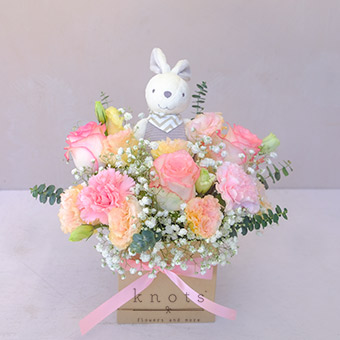Hoppily Ever After (Rose and Carnation Flower Arrangement and Cuddly)