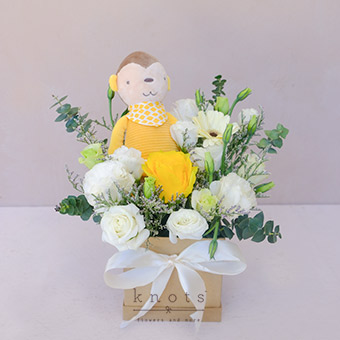 Charming One (Rose and Gerbera Flower Arrangement and Cuddly)