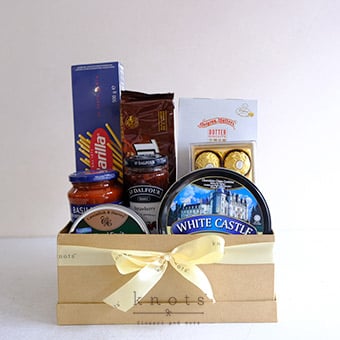 Crisp & Giggly (Gourmet Hamper)