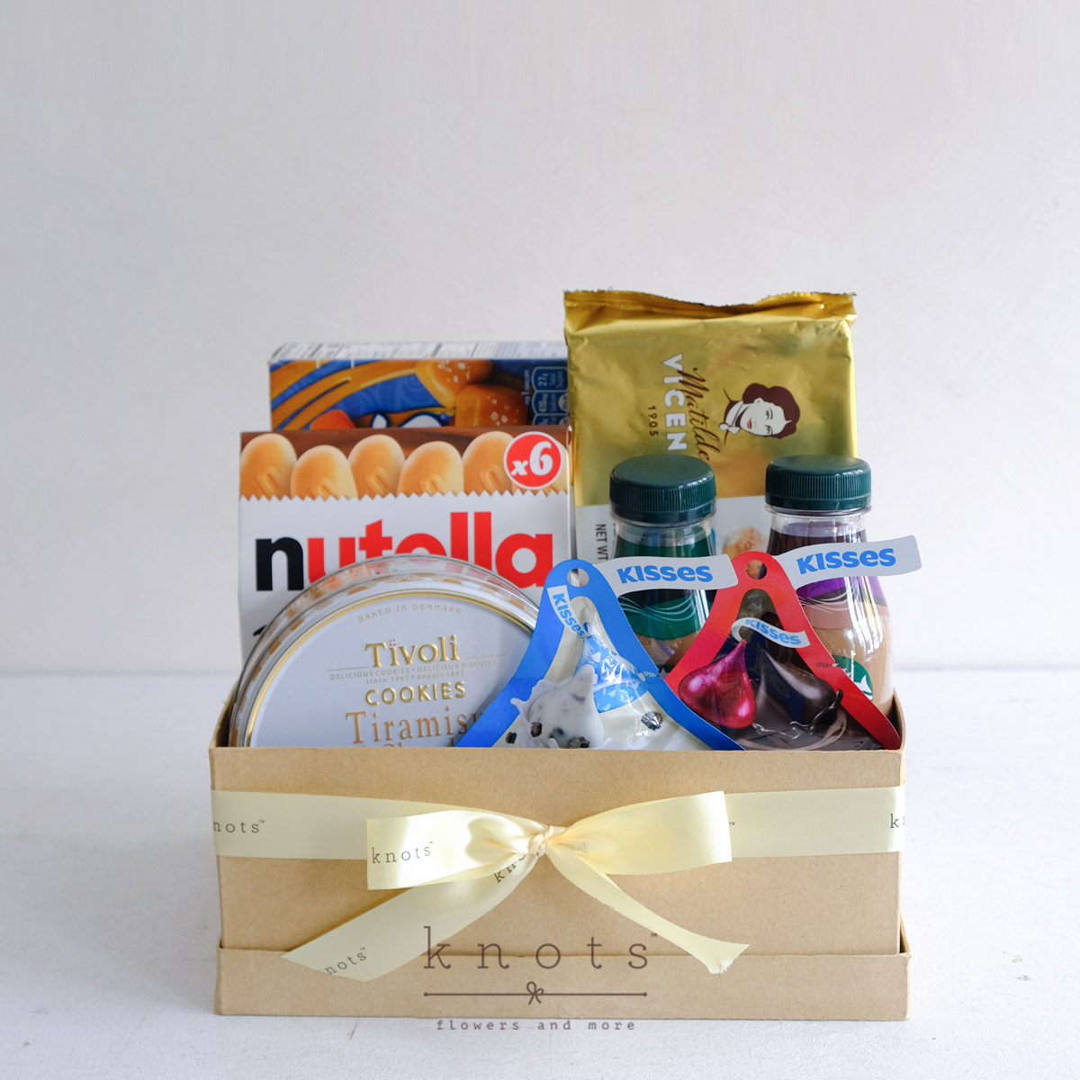Dazzling Delights (Gourmet Hamper)