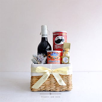 Munch and Dine (Gourmet Hamper)