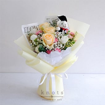 Rise to the Occasion (Peach Roses Graduation Bouquet)