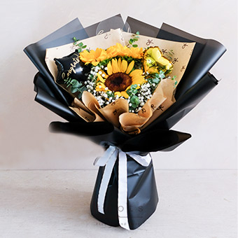 Victorious Applause (Sunflower Bouquet)