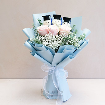 Achiever’s Bash (Pink Ecuadorian Roses Graduation Bouquet)