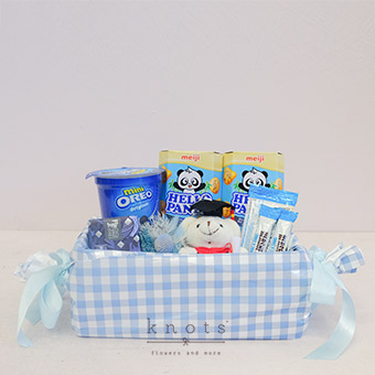 Scholar’s Delight (Graduation Gift Box)