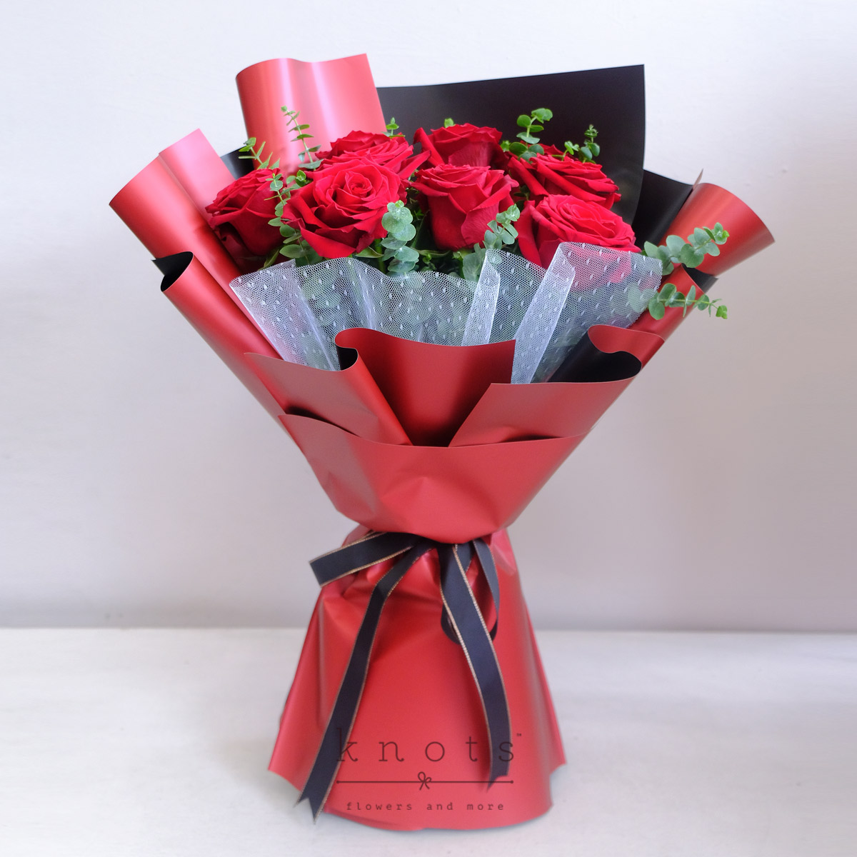 True Romance (9 Red Ecuadorian Roses Bouquet)