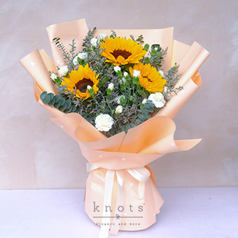 Rays of Love (3 Sunflower Bouquet)