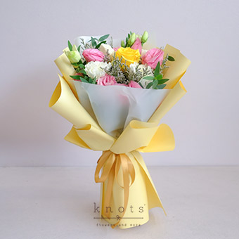 Yanna (Yellow Rose Bouquet)