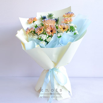 Madeline (Gerbera and Ecuadorian Rose Bouquet)