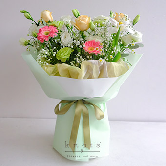 Flora (Mixed Flowers Bouquet)