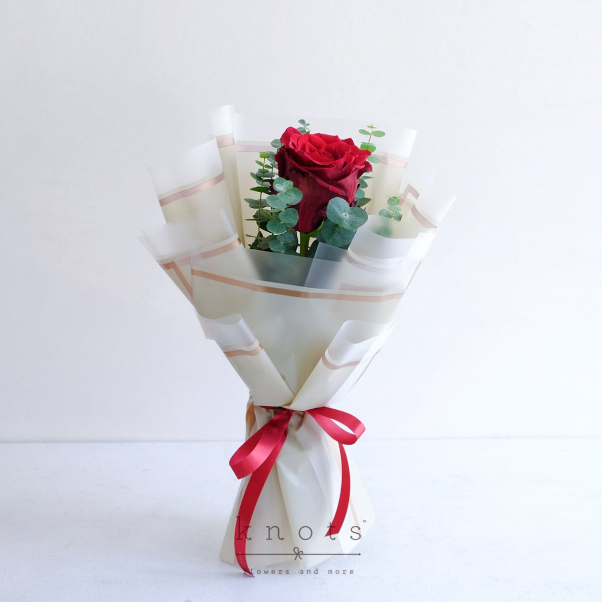 Romancing Fantasy (Red Ecuadorian Rose Bouquet)