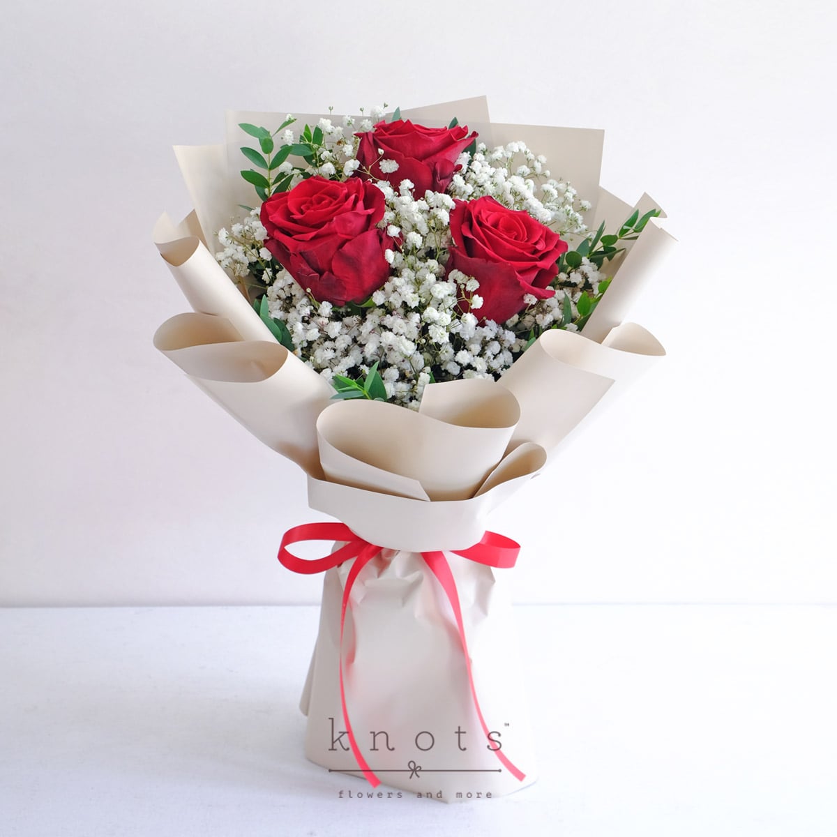 For My Lady (3 Red Ecuadorian Roses Bouquet)