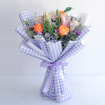 Twilight Charm (Pink Lily and Ecuadorian Roses Bouquet)