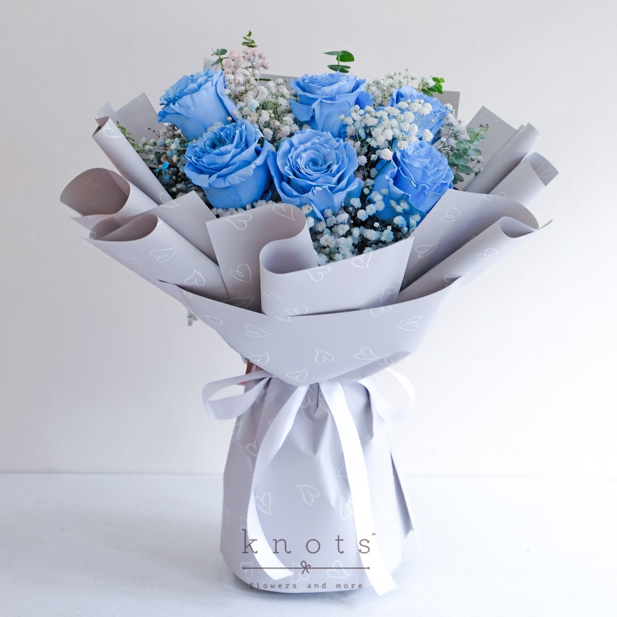 Blissful Skies (6 Powder Blue Ecuadorian Roses Bouquet)