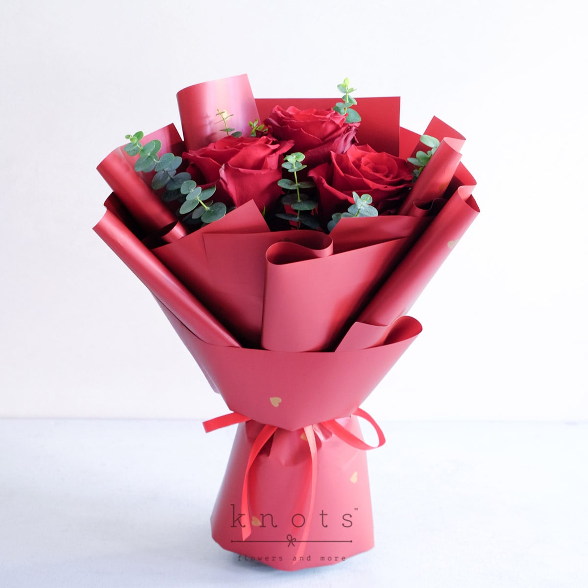 Loyal Love (3 Red Ecuadorian Roses Bouquet)
