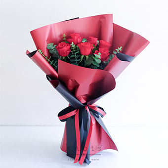 Bellissima (Red Roses Bouquet)