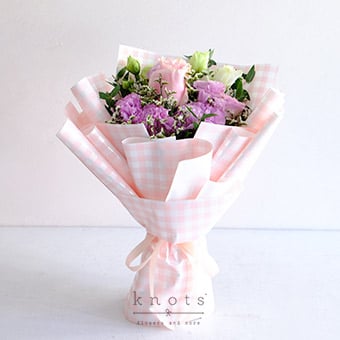 Sweet Melody (Pink Ecuadorian Rose Bouquet)