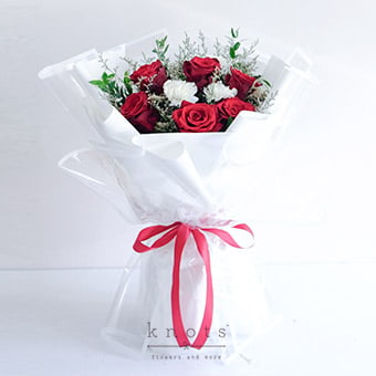 Red Ecuadorian Roses Bouquet