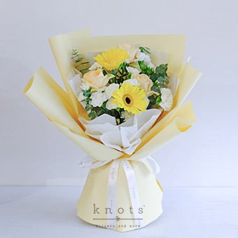 Summer Glow (Peach Roses and Yellow Gerbera Bouquet)