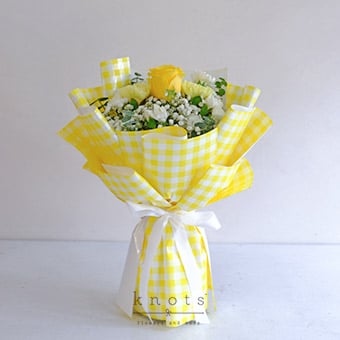 Timeless Bond (Yellow Rose Bouquet)