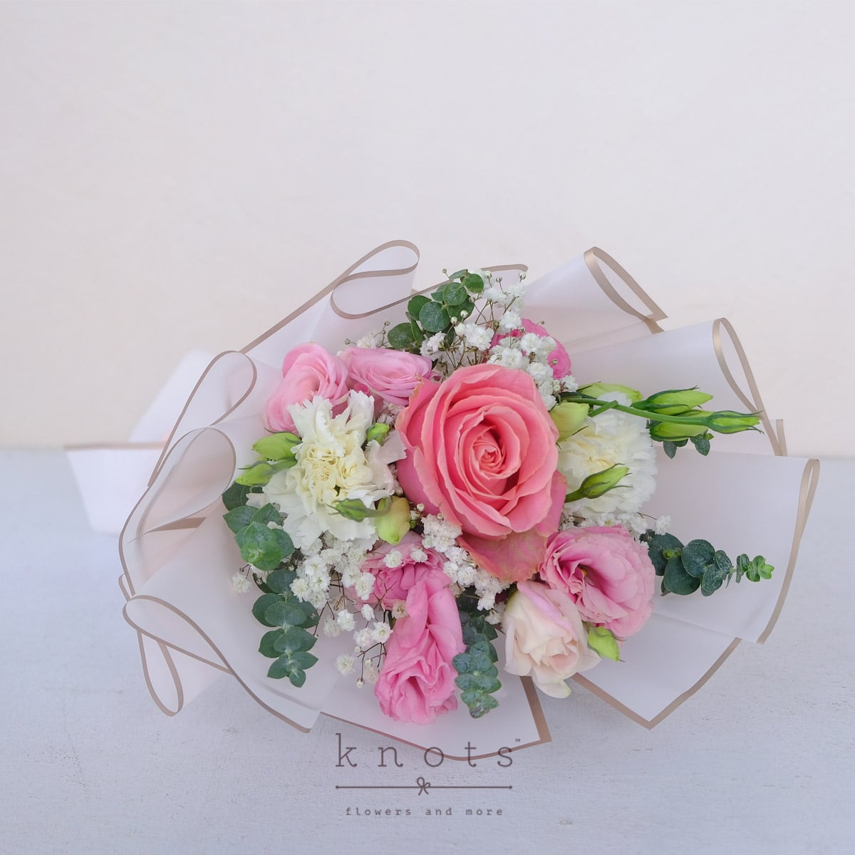 BQ25107-Rosalie-Pink-Ecuadorian-Rose-and-White-Carnation-BouquetA_1200