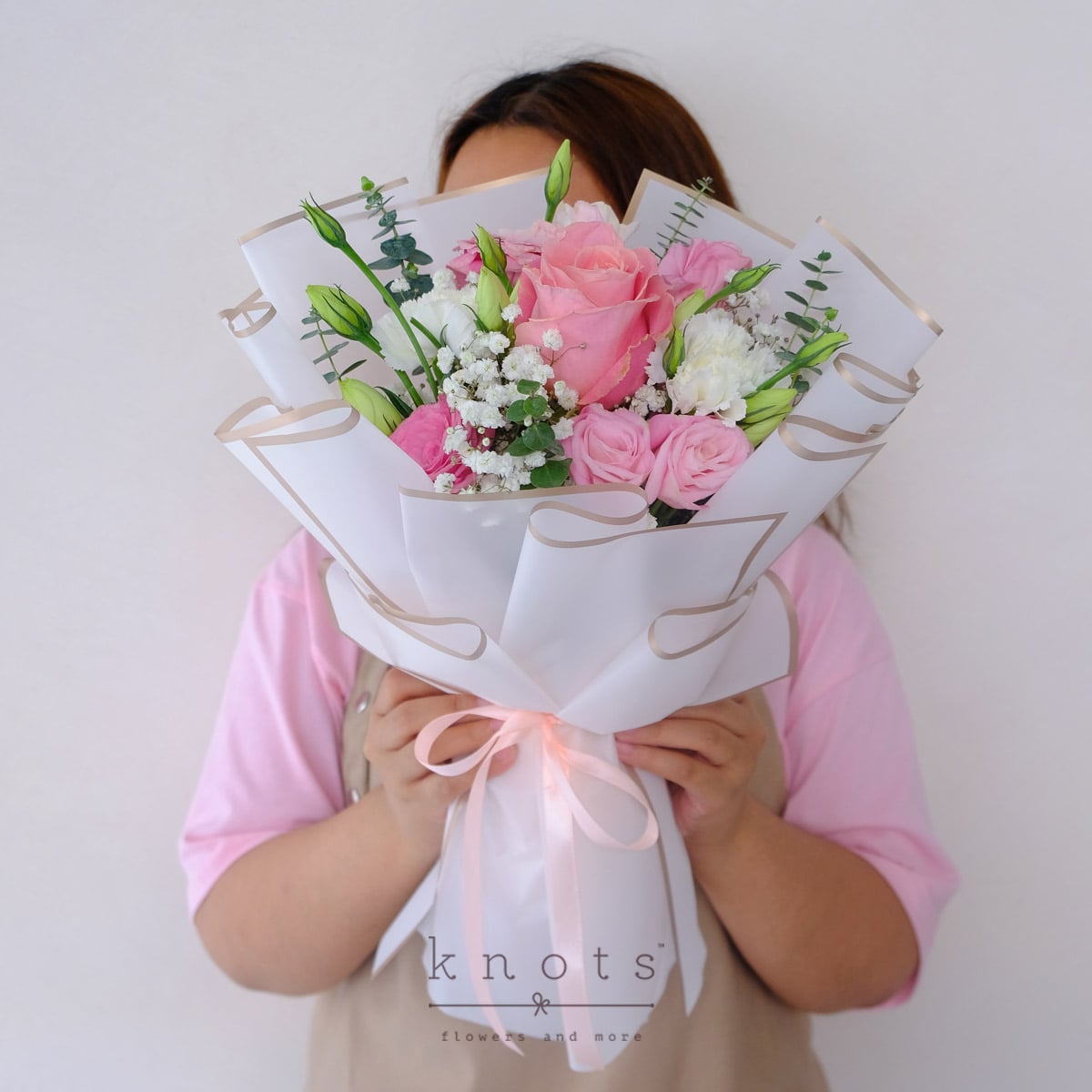 BQ25107-Rosalie-Pink-Ecuadorian-Rose-and-White-Carnation-BouquetB_1200