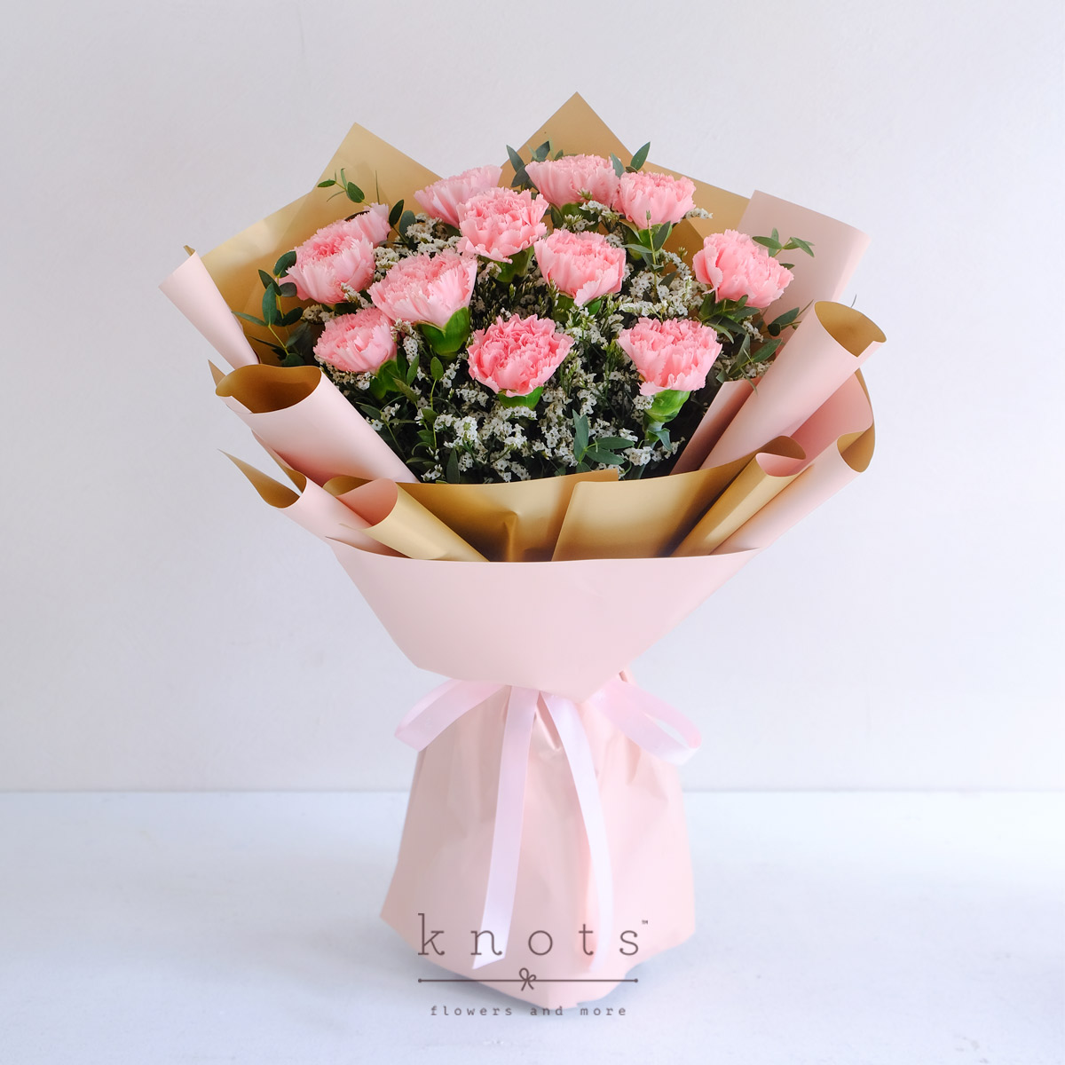 Liliana (Pink Carnation Bouquet)