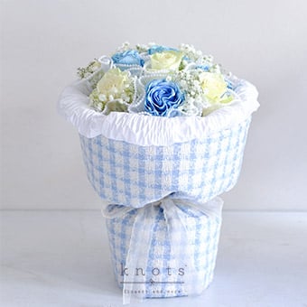 Blue and White Roses Bouquet
