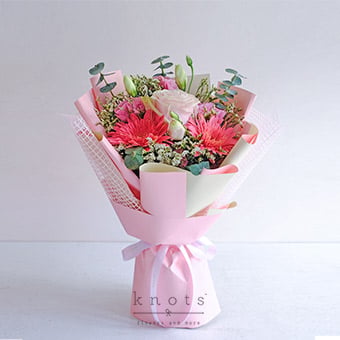Felicity (Pink Ecuadorian Rose and Gerbera Bouquet)