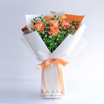 Autumn Blaze (Orange Roses Bouquet)