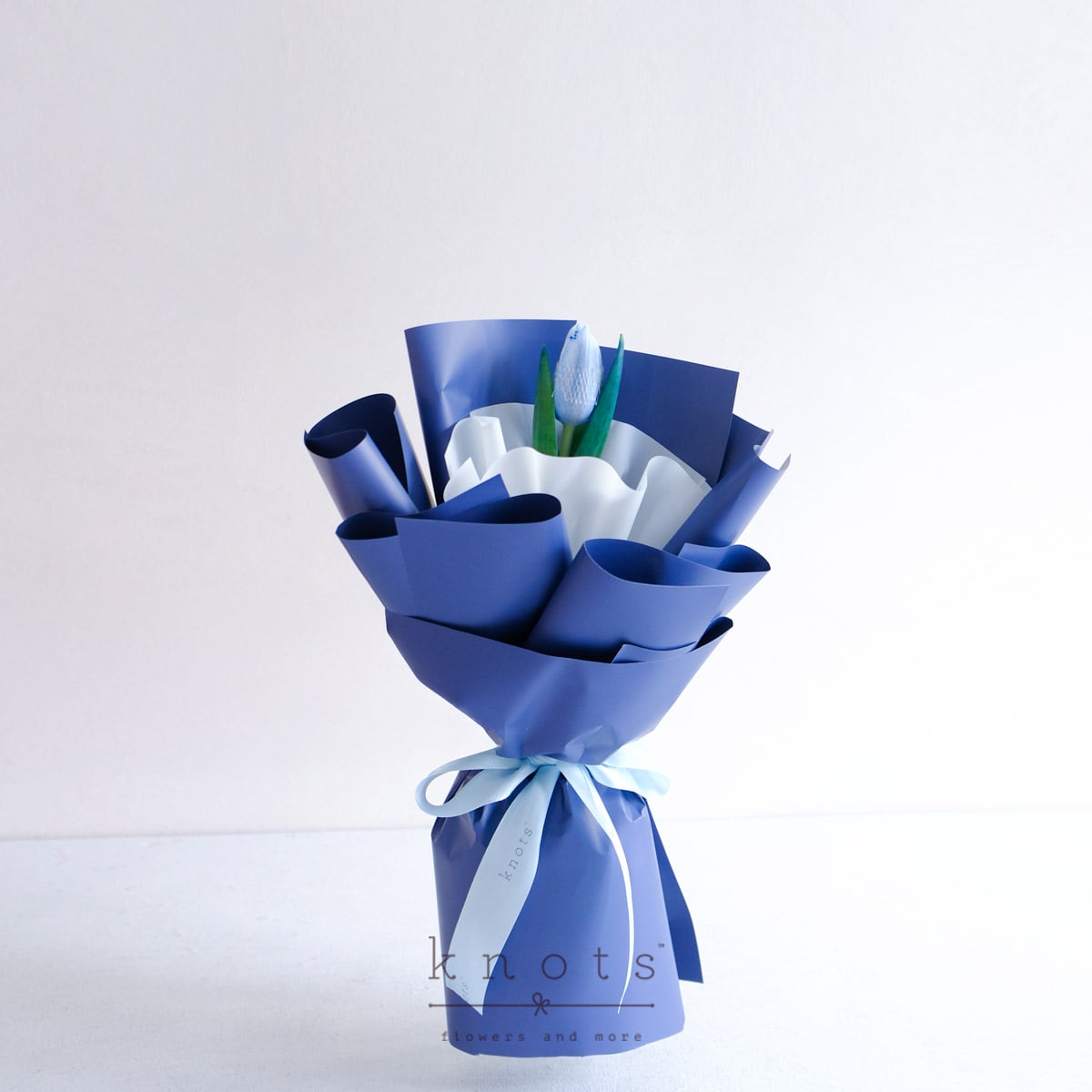 Lindy (Deep Blue Dyed White Tulip Petite Bouquet)