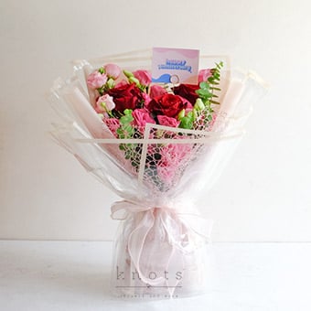 Forever in My Dreams (Red Ecuadorian Roses Anniversary Bouquet)