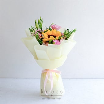 Apollos Love (Sunflower Bouquet)