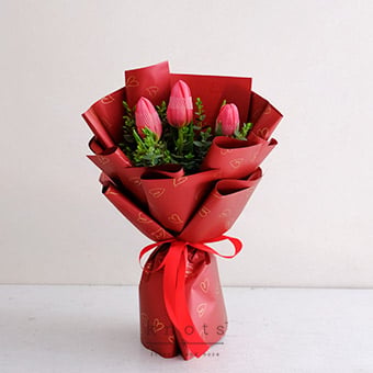 Entwined (3 Red Tulips Bouquet)