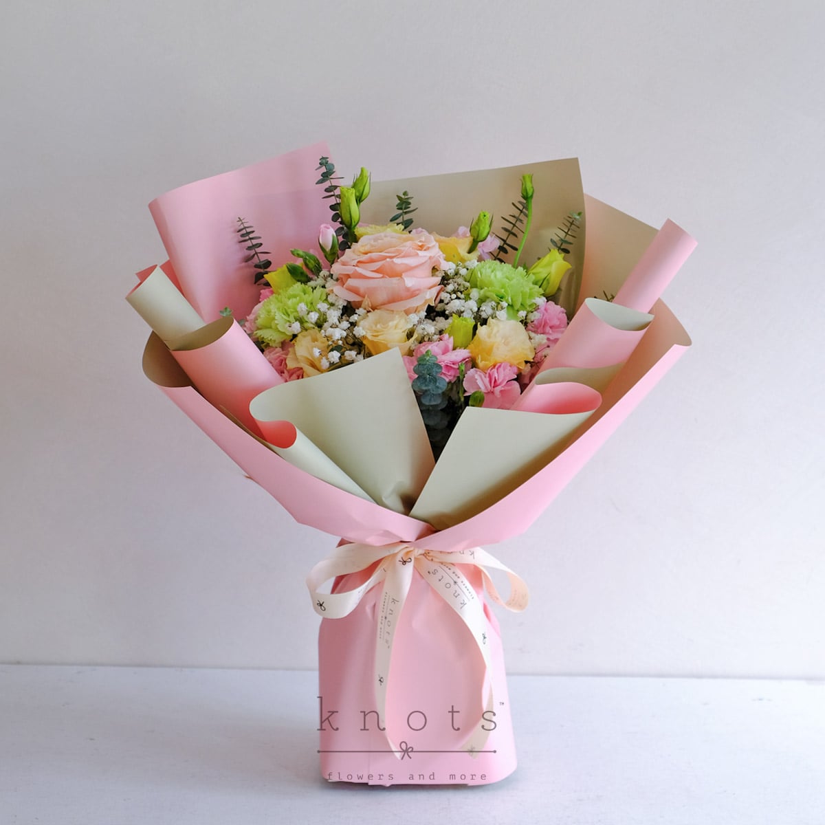 Blush Elegance (Peach Pink Ecuadorian Rose Bouquet)
