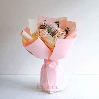 Peach Serenade (3 Peach Pink Ecuadorian Roses Bouquet)
