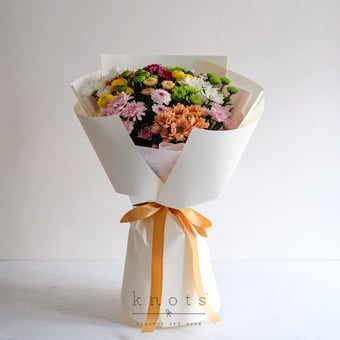 Petal Patch (Mixed Chrysanthemums Bouquet)