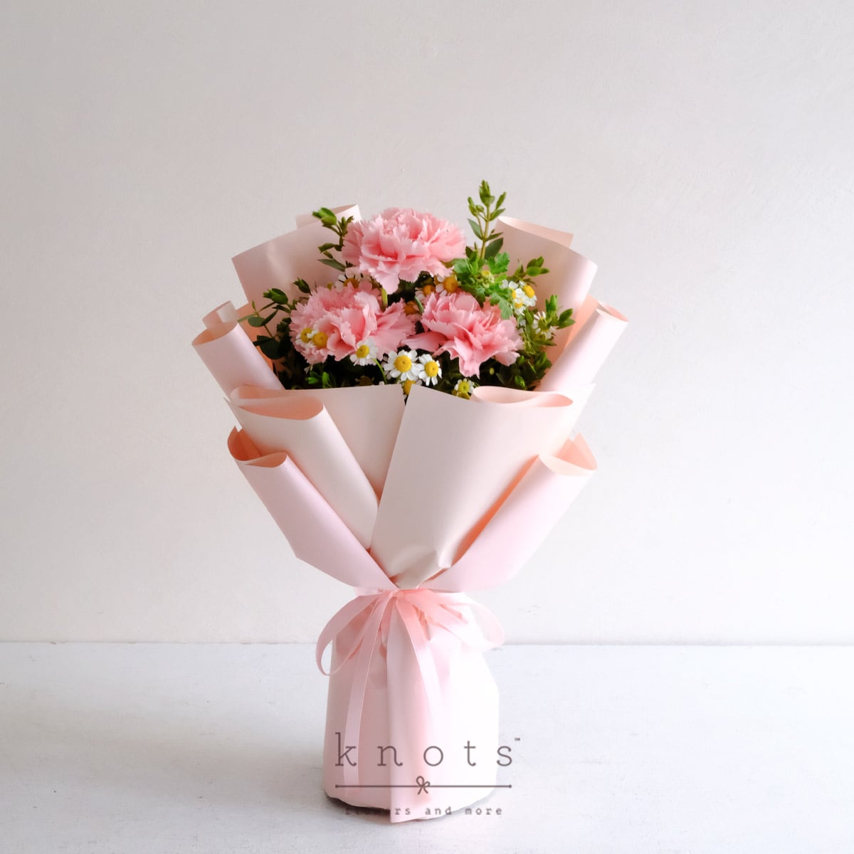 Daisy Dance (Pink Carnation Bouquet)