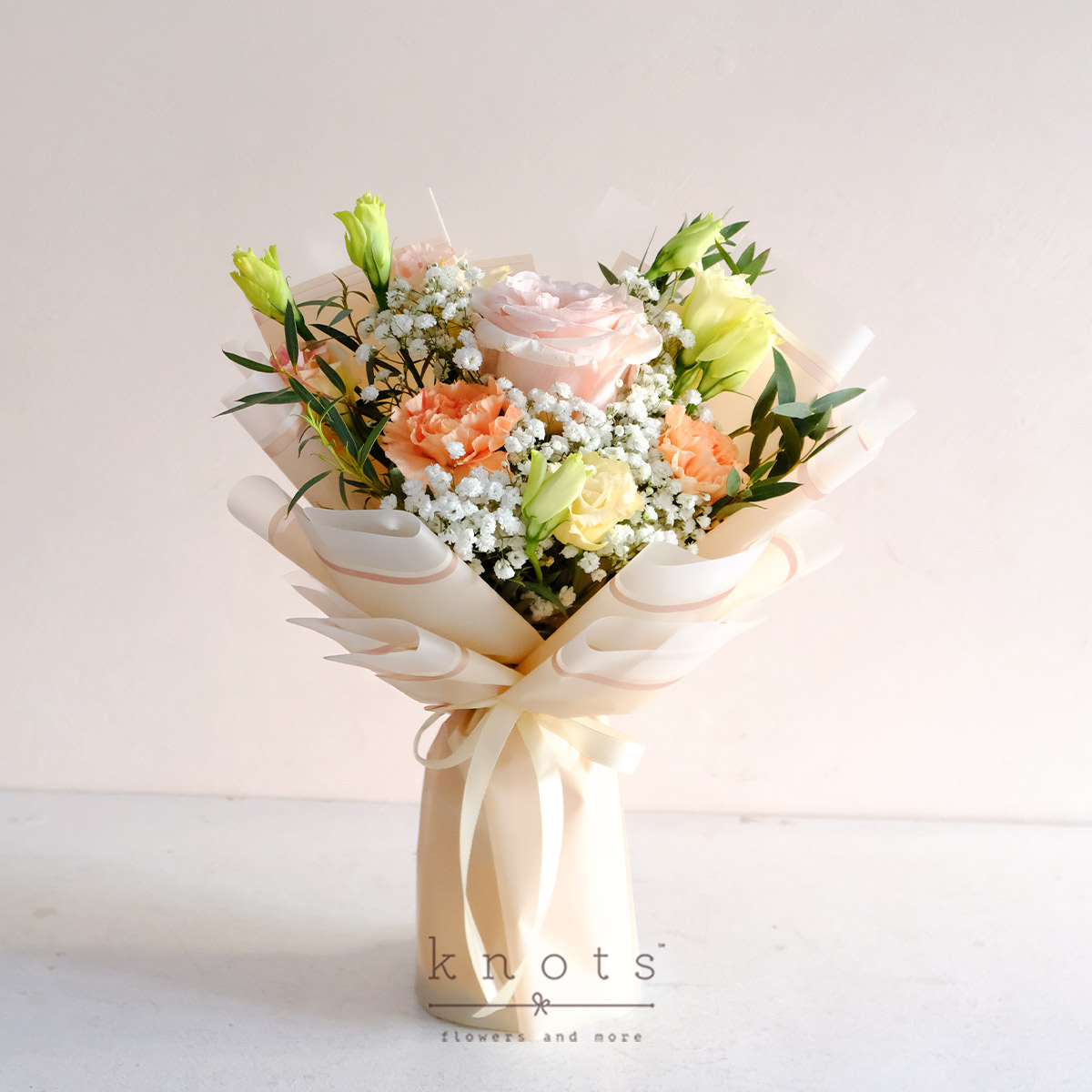 Blush Harmony (Peach Pink Ecuadorian Rose Bouquet)