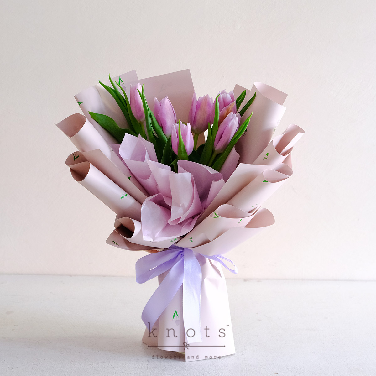 Lunelle (Lilac Tulips Bouquet)