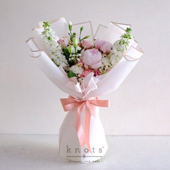 Solara (Pink Peonies Bouquet)