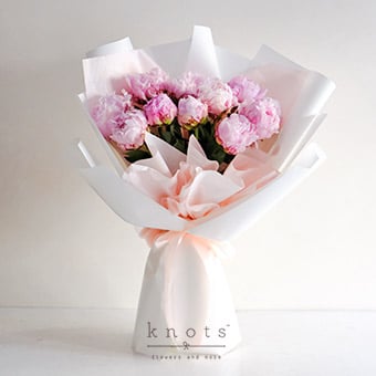 Peony Daydream (12 stalks Pink Peonies Bouquet)