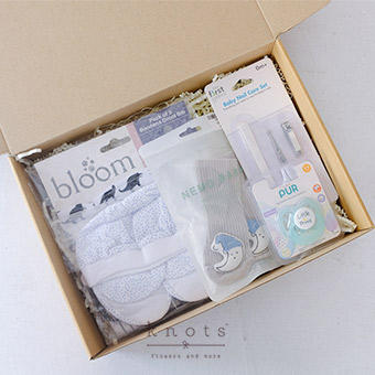Cooing Cuteness (Newborn Gift Box)