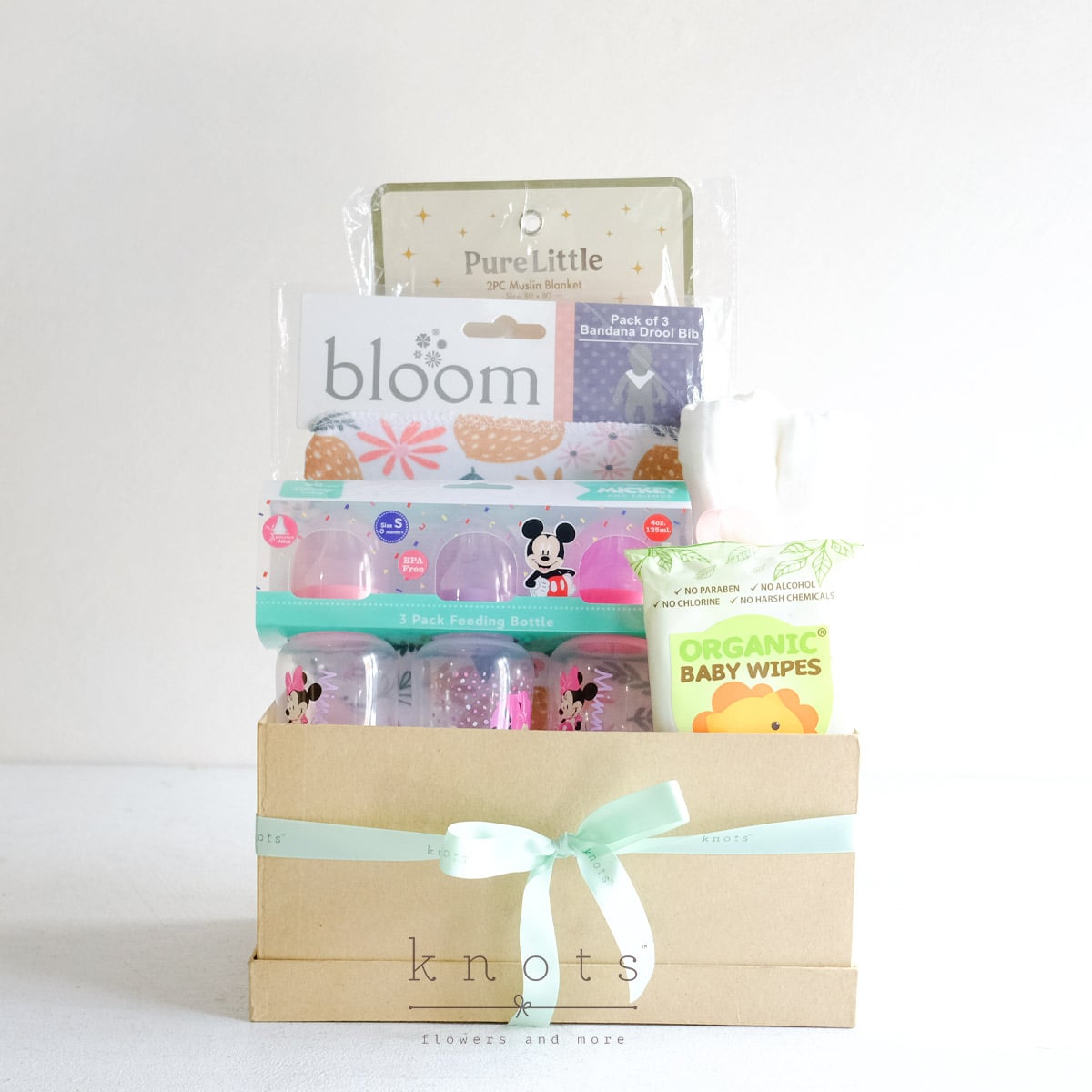 Cuddle Club (Newborn Gift Hamper)
