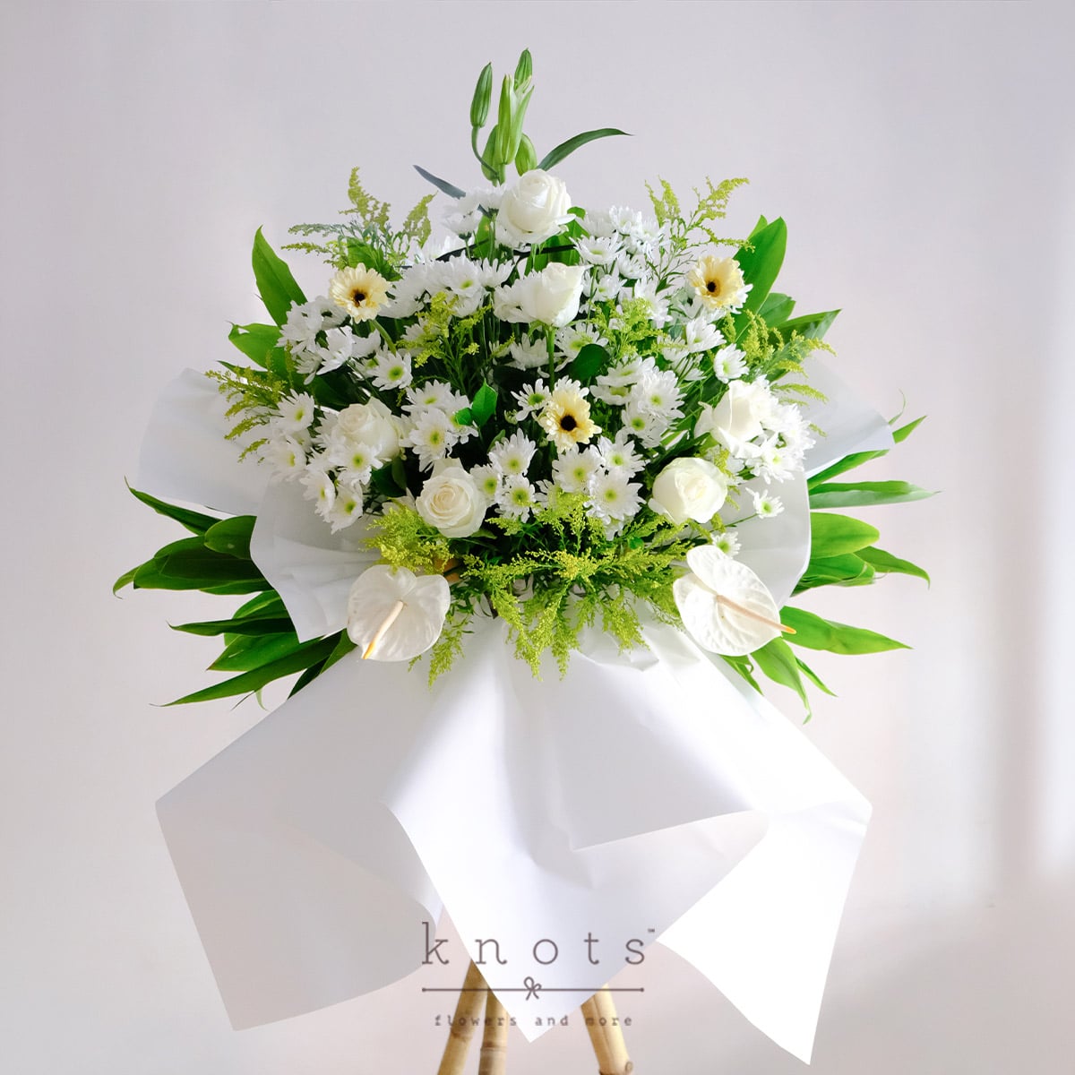 Heaven's Light (Condolence Flower Stand)