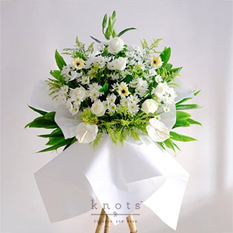 Heaven's Light (Condolence Flower Stand)