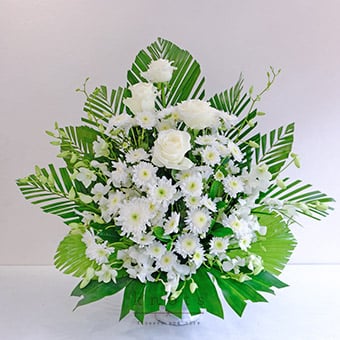 A Loving Remembrance (Sympathy Arrangement)