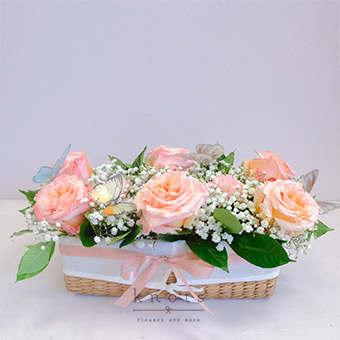 Butterfly Garden (Peach Ecuadorian Roses Arrangement)